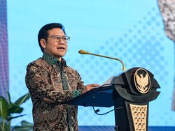 Menko PM Sebut E-Waste Bisa Jadi Sumber Ekonomi Baru bagi Masyarakat