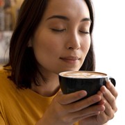 Tubuh Gemetar Setelah Minum Kopi? Ketahui 6 Penyebab dan Cara Mengatasinya