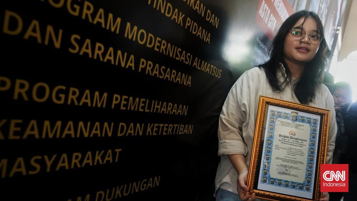 Mahasiswi Kejar dan Tabrak Jambret di Jogja Dapat Penghargaan Polisi