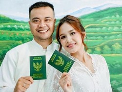 Resmi Menikah, Reza SMASH dan Santi Febrianti Gelar Akad Sederhana di KUA