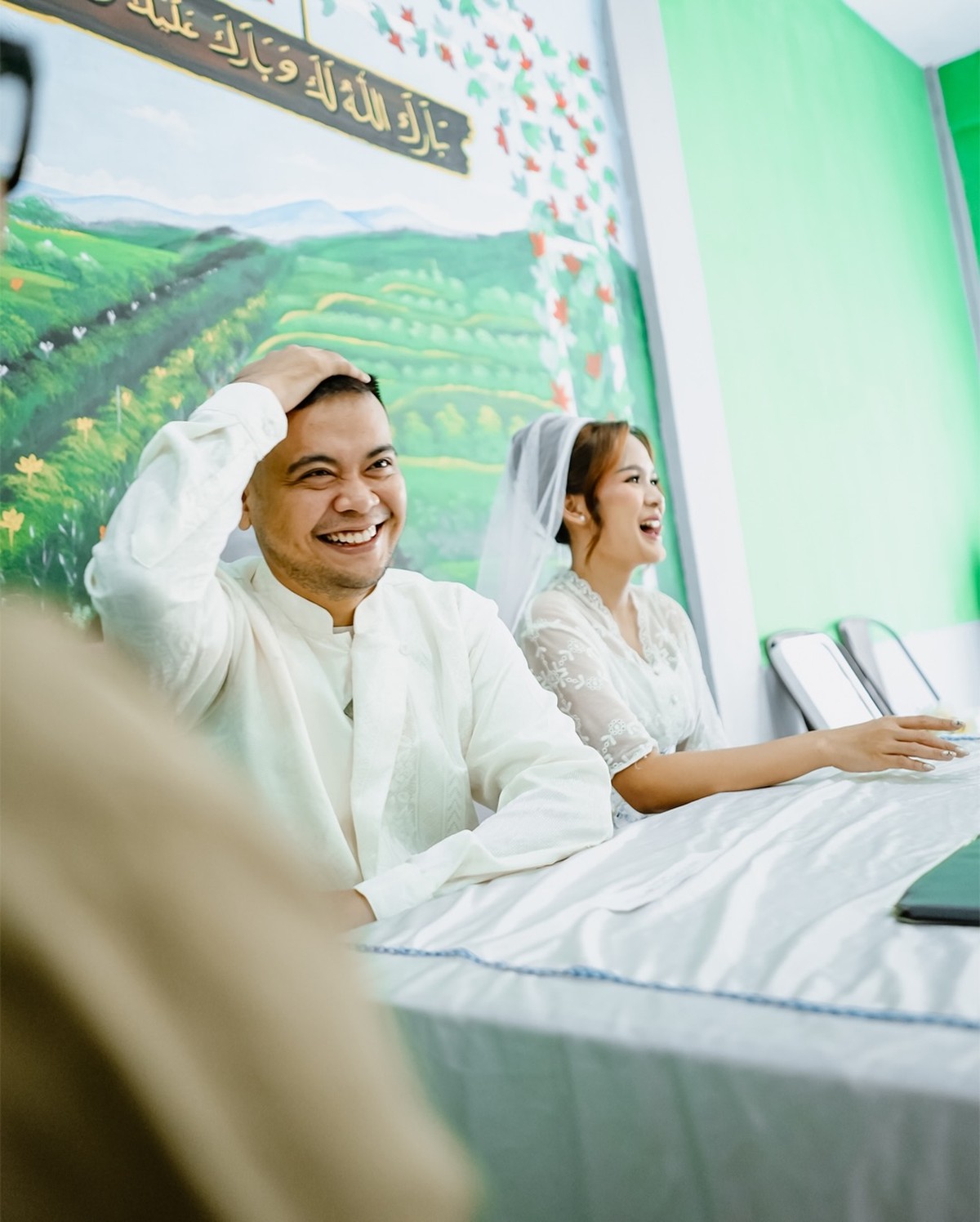 Reza SMASH dan Santi Febrianti Menikah di KUA&period;