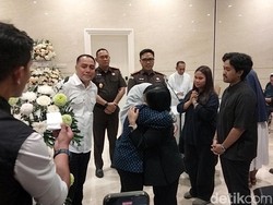Penghormatan Terakhir untuk Mendiang Adi Sutarwijono Digelar Besok