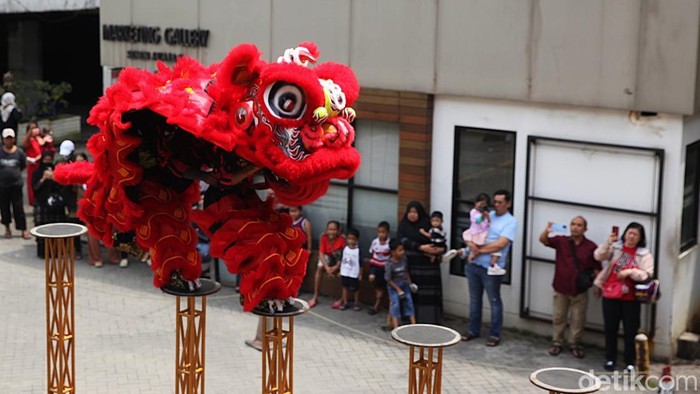 Ini Makna dan Asal-Usul Barongsai yang Menjadi Ikon Imlek