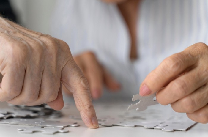 Paparan pestisida dapat meningkatkan gangguan pada sistem saraf dan menyebabkan Alzheimer serta Parkinson/ Foto: Freepik.com