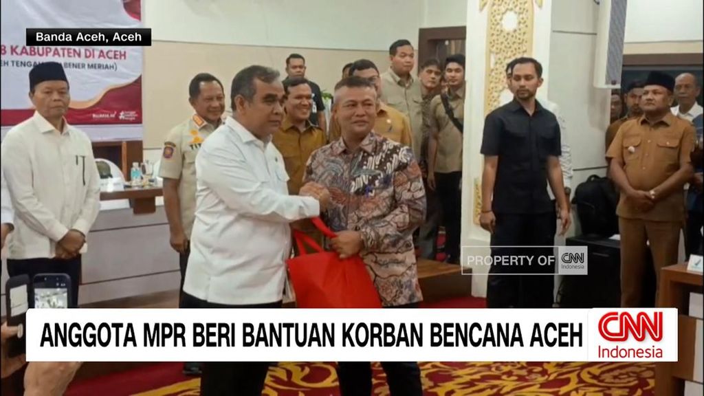 VIDEO: Anggota MPR Beri Bantuan untuk Korban Bencana Aceh