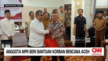VIDEO: Anggota MPR Beri Bantuan untuk Korban Bencana Aceh