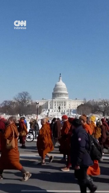 Biksu di AS Akhiri Perjalanan 3.000 Kilometer Untuk Serukan Perdamaian