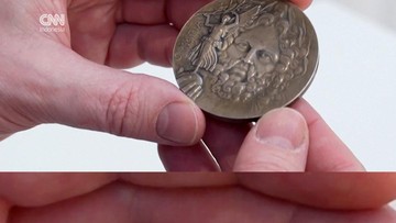 Update Eksklusif Olahraga CNN : Medali Pertama Olimpiade akan Dilelang di Denmark