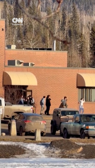 Detik-detik Siswa Berlarian usai Penembakan di Sekolah Kanada