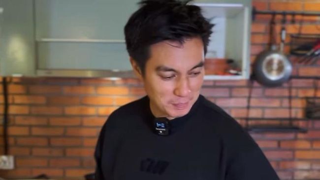 Intip 7 Penampilan Beda Baim Wong Usai Lakukan Stem Cell Hidung di Korea Selatan