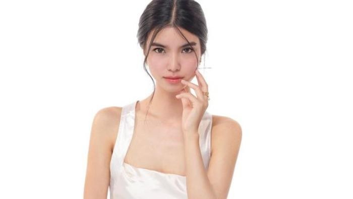 Dengan kesuksesannya Ara siap meluncurkan sebuah platform e-commerce creative yang didedikasikan khusus untuk mendukung Usaha Mikro, Kecil, dan Menengah (UMKM).