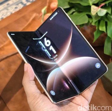 HUAWEI Mate X7 Resmi Meluncur Hari Ini, Foldable Terkuat dengan Tinggi & Kamera Terbaik di Industri, Bahkan Lebih Baik dari iPhone 17 Pro Max