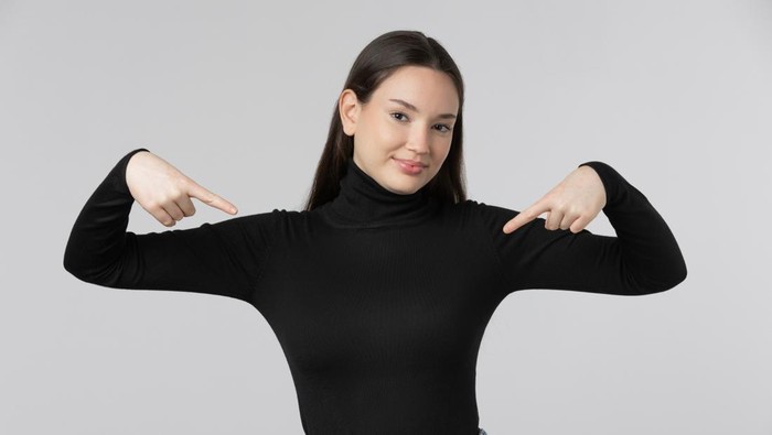 7 Ciri Kepribadian Pecinta Pakaian Serba Hitam Menurut Ilmu Psikologi