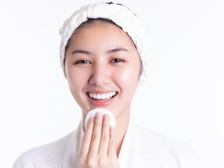 Kulit Lebih Calm dan Fresh dalam Sekali Swipe! Toner Pad MEDIHEAL yang Lagi Viral!