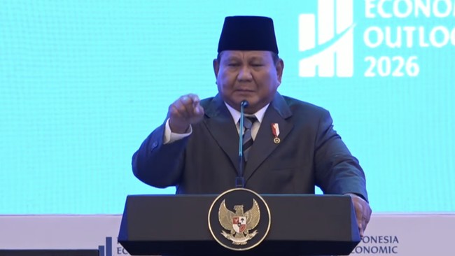 Presiden Prabowo Subianto menjamin nelayan akan mendapat kelonggaran pengembalian kredit di atas 10 tahun dalam program pembangunan Kampung Nelayan Merah Putih.