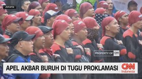 VIDEO: Ribuan Buruh Apel Akbar, Dukung Presiden dan Desak RUU Baru