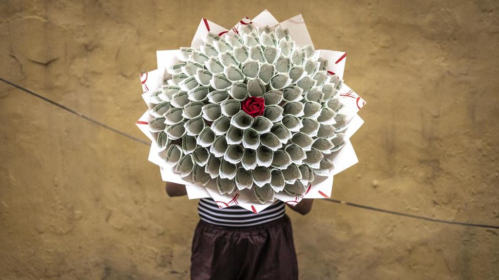 FOTO: Cinta-cinta di Dunia Rayakan Hari Valentine