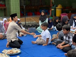 Ratusan Siswa SD di Kediri Antusias Ikut Megengan Jelang Ramadan