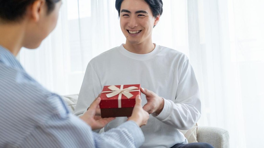 5 Tradisi Valentine Unik di Berbagai Negara&comma; Ada Sajian Mie Hitam&excl;