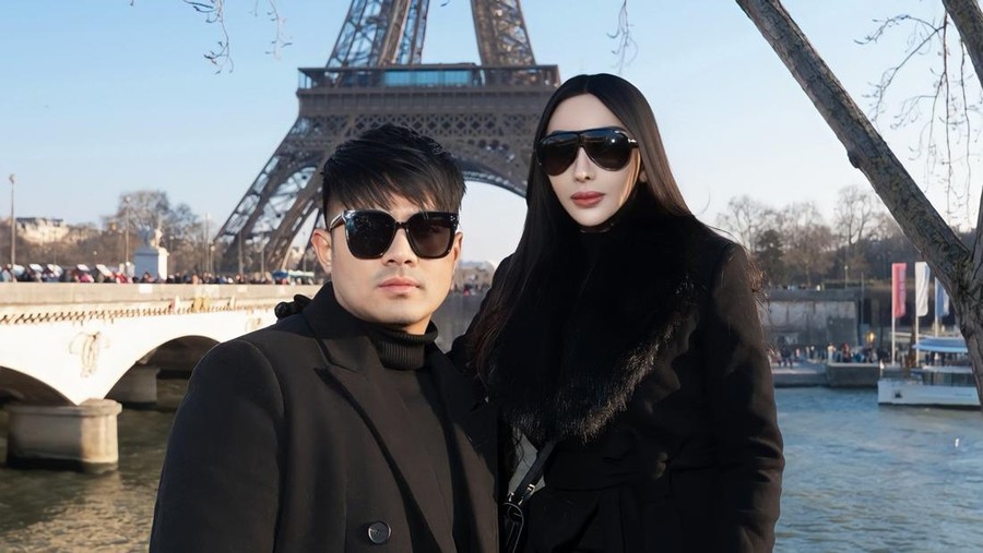 Guntur Triyoga & Apris Devita