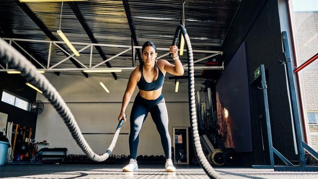 Dokter mengingatkan masyarakat agar tidak asal-asalan mengikuti tren olahraga hyrox. Jika tak dipersiapkan dengan matang, risiko jantung kolaps bisa mengintai.