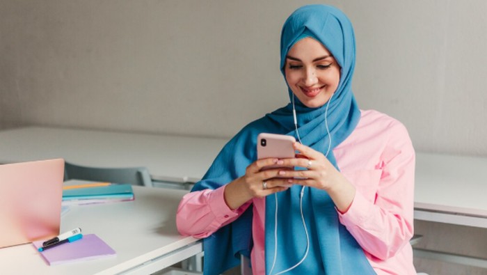 Paling Antusias! Ini Dia 4 Zodiak yang Selalu Semangat Booking Tempat Bukber