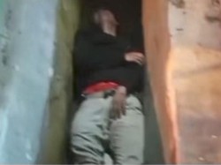 Pemotor Ditemukan Terkapar di Got Usai Tabrak Trotoar Dini Hari di Bogor