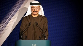 Bos Pelabuhan Dubai Mundur Usai Muncul di Dokumen Epstein