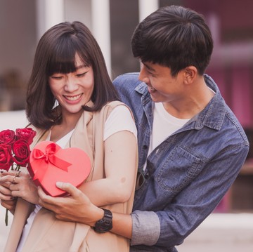 10 Tradisi Unik Perayaan Valentine di Berbagai Negara