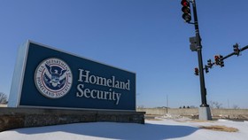 Departemen Keamanan Dalam Negeri AS Shutdown Buntut Chaos Operasi ICE