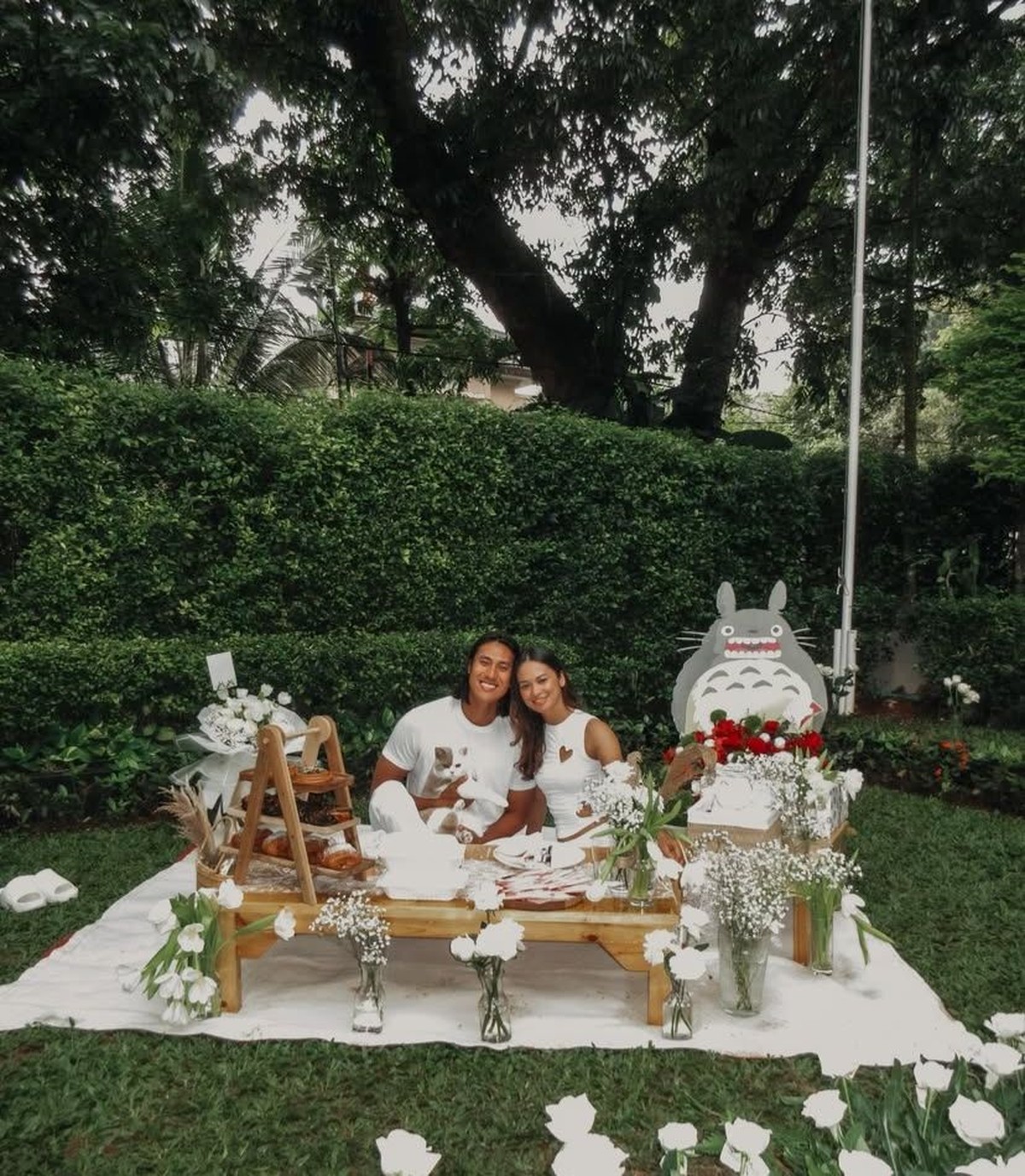 Artis Rayakan Hari Valentine