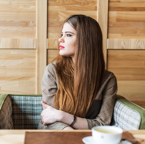 3 Ciri Kepribadian Orang yang Tidak Punya Sahabat Dekat