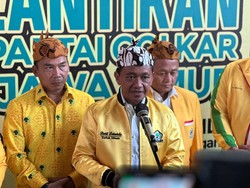 Lagi, Bahlil Tawari Emil Dardak Gabung Partai Golkar