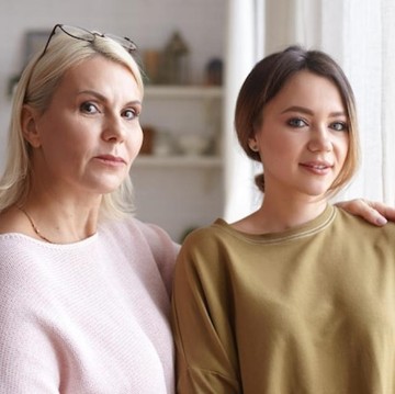 5 Tanda Kecil Kalau Kamu Sebenarnya Dibesarkan Orang Tua yang Super Tegas