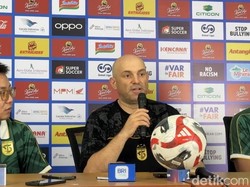 Tanggapan Tavares Terkait Gestur Kesal Bruno Moreira Usai Diganti