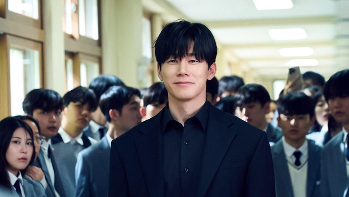 Mengenal 4 Karakter Utama Penjaga Ketertiban Siswa di Drakor Teach You A Lesson