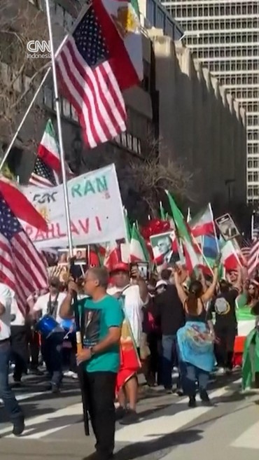 Aksi Protes di Los Angeles AS Kecam Pemerintahan Iran