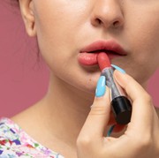 3 Kiat Memilih Lipstick Sesuai Undertone agar Riasan Tidak Terlihat Kusam