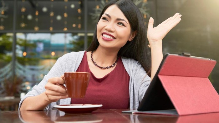 7 Ciri Kepribadian Orang yang Tidak Pernah Lupa Mengucapkan Terima Kasih pada Pegawai Restoran