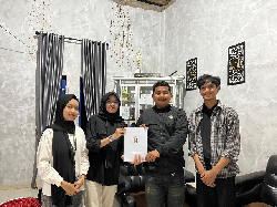 Mahasiswa KKN Unand Susun Business Plan Ayam Petelur untuk BUMNag Guguak