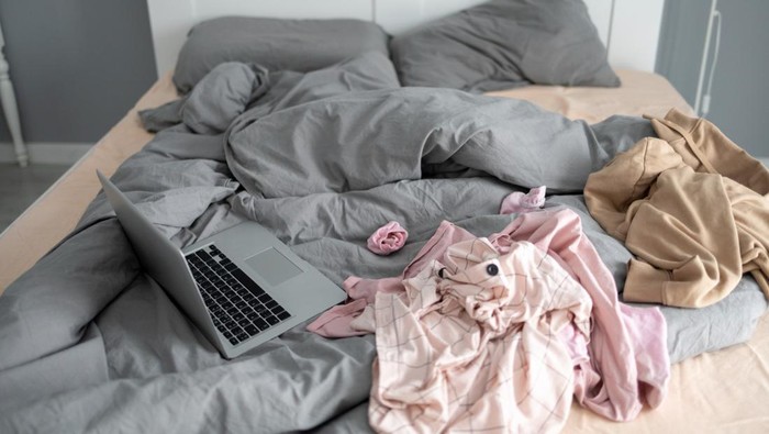 5 Ciri Kepribadian Orang yang Tidak Pernah Merapikan Tempat Tidur Menurut Psikologi