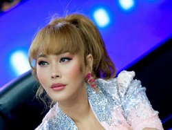 Most Pop: Foto Inul Daratista Pakai dan Tanpa Makeup, Kulitnya Jadi Sorotan