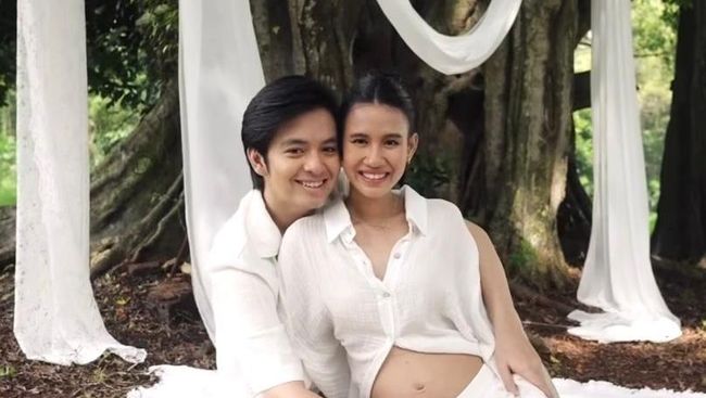 Momen Gender Reveal Kehamilan Shenina Cinnamon dan Angga Yunanda, Sederhana dan Manis