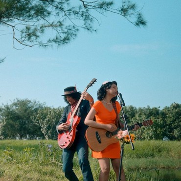 Romantis Tak Lekang Waktu, Ruzan & Vita Rilis MV 'Rayuanmu'