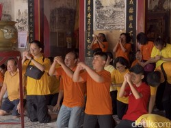 Sambut Imlek, Umat Khonghucu di Lasem Rembang Gelar Sembahyang Nie Mee