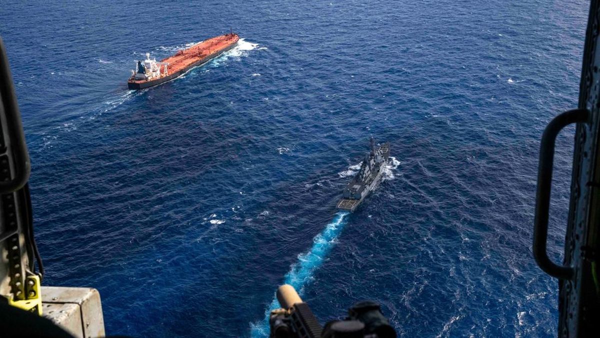 Timur Tengah Memanas, Kapal Tanker Diserang di Lepas Pantai Oman