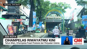 VIDEO: Cerita Teras Cihampelas Bikin Menghela Napas
