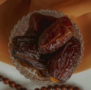 5 Tips Memilih Kurma Kualitas Terbaik Tanpa Gula Tambahan