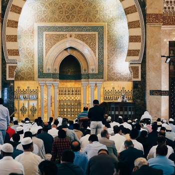 Mengapa Tanggal Bulan Ramadan Selalu Maju Setiap Tahun? Ini Penjelasannya