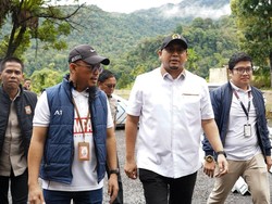 Andre Rosiade Pastikan BTS Telkomsel Sitinjau Lauik Aktif Jelang Lebaran